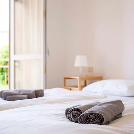 Cloud 9 - With Stunning View Apartman