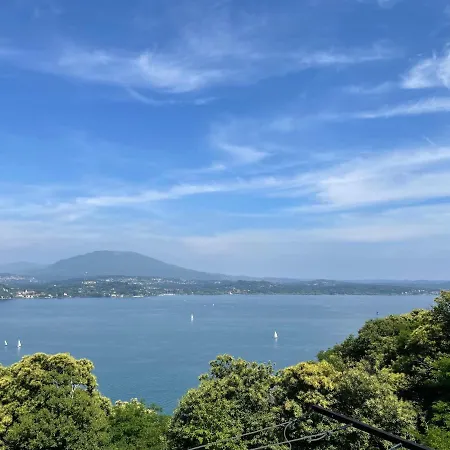 Cloud 9 - With Stunning View